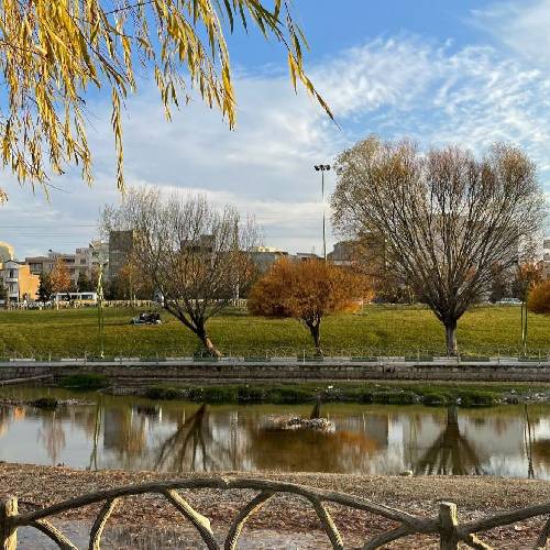 منو بد محاصره کرد سلسله غم قلبم بد ویران شد مثل زلزله بم